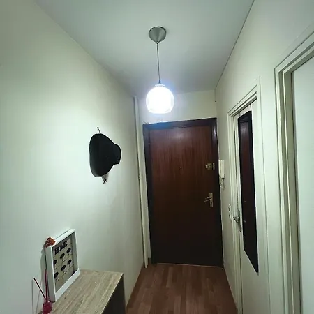 Apartman Chic With Balcony!