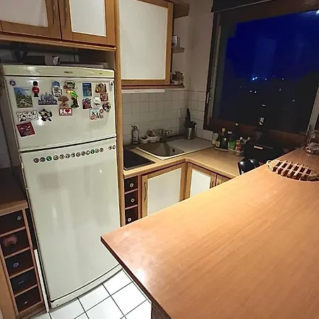 Apartman Chic With Balcony!